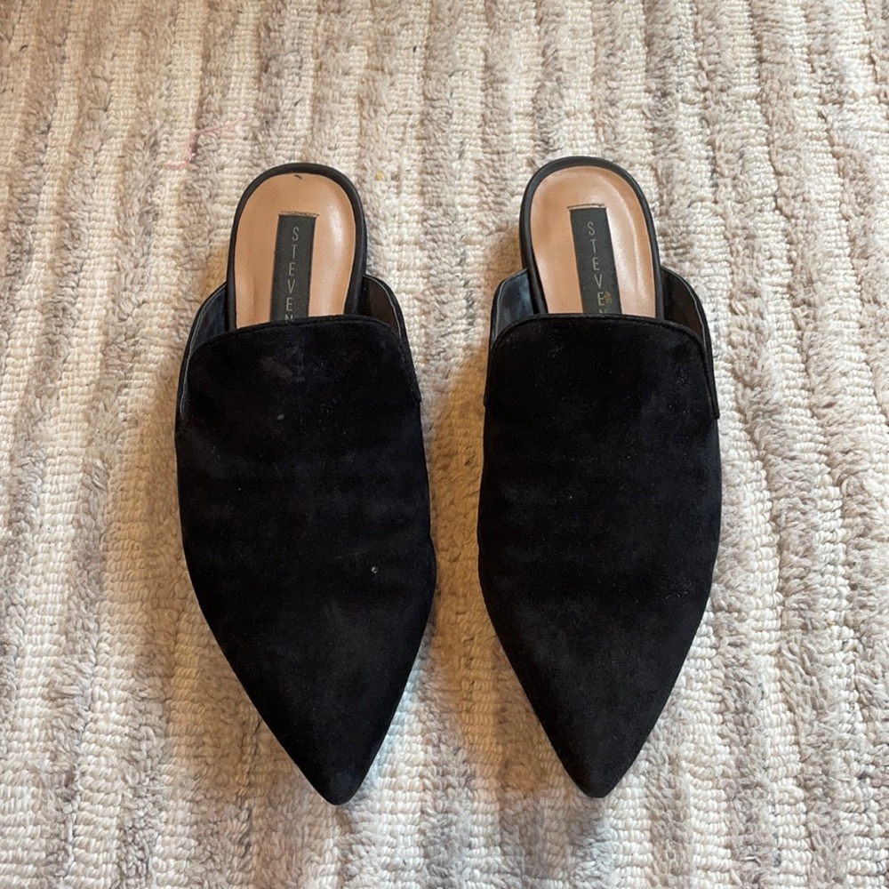 Steven By Steve Madden Black Suede Flats